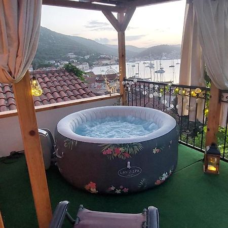 Panoramic View With Jacuzzi Apartment Vis Bagian luar foto